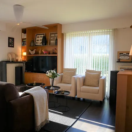 Isabelle A1 Apartment De Haan