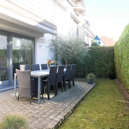 Isabelle A1 Apartment